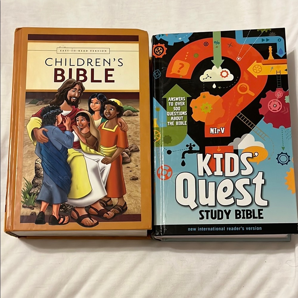 Set of 2 Bibles: Kids Quest Study Bible & Easy-To Read Children’s Bible